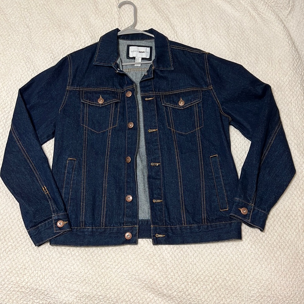 Dark blue Denim jacket- Fashion Nova